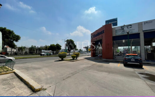 Bodega / Local en Portales y Villas de Chalco – EN RENTA