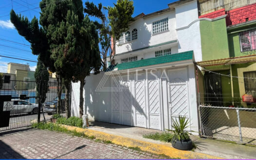 Casa con Local Comercial en San Buenaventura Ixtapaluca – APARTADA