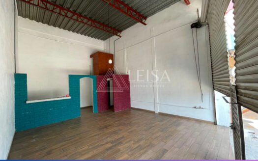 Bodega / Local en Portales y Villas de Chalco – EN RENTA